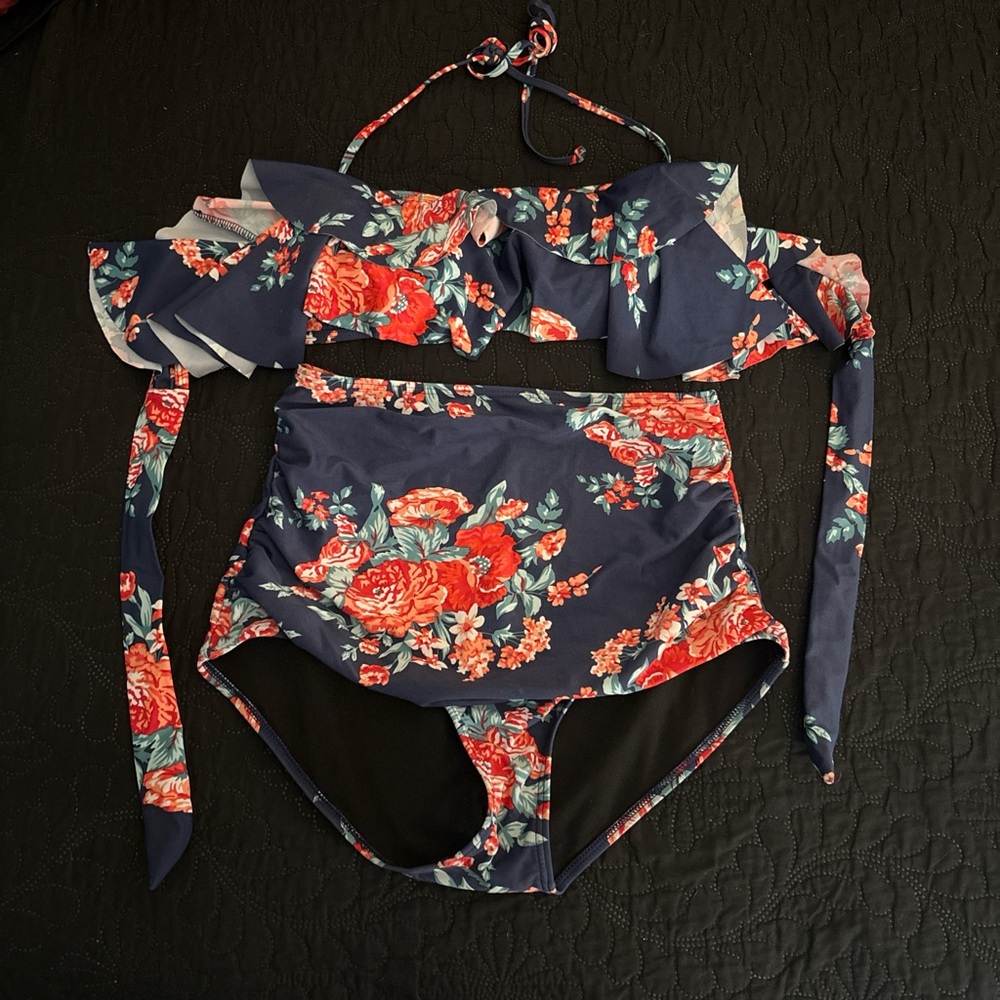 Navy Womens Binkini Swim Set - Navy and Red Floral